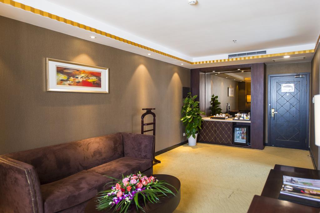 Days Hotel Shanghai Hongkou Forture Екстериор снимка