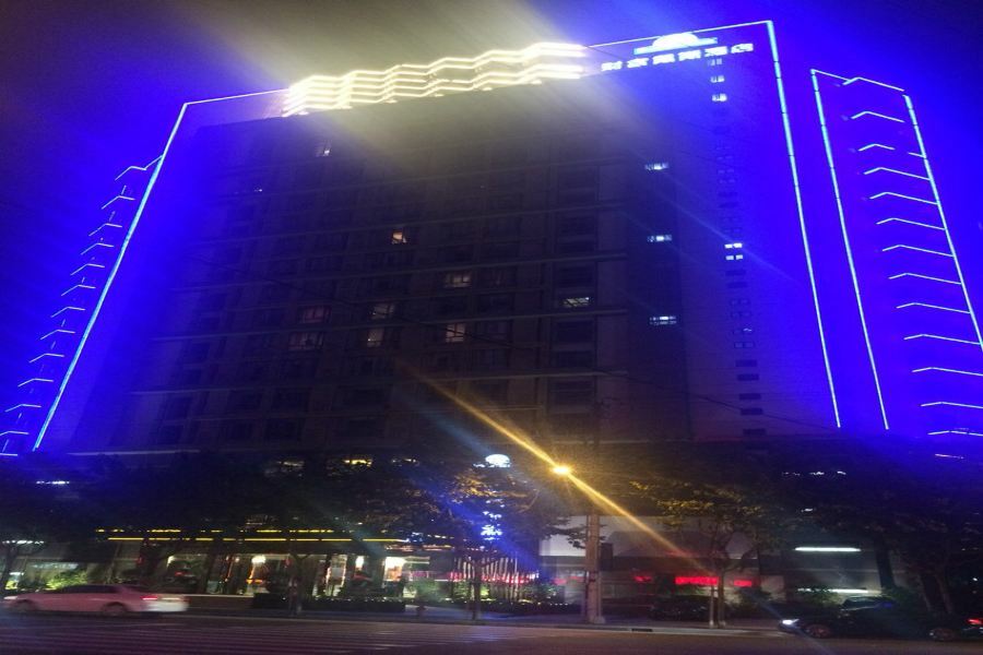 Days Hotel Shanghai Hongkou Forture Екстериор снимка
